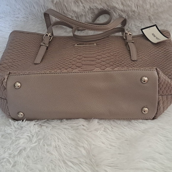 9 west bag - Picture 4 of 4